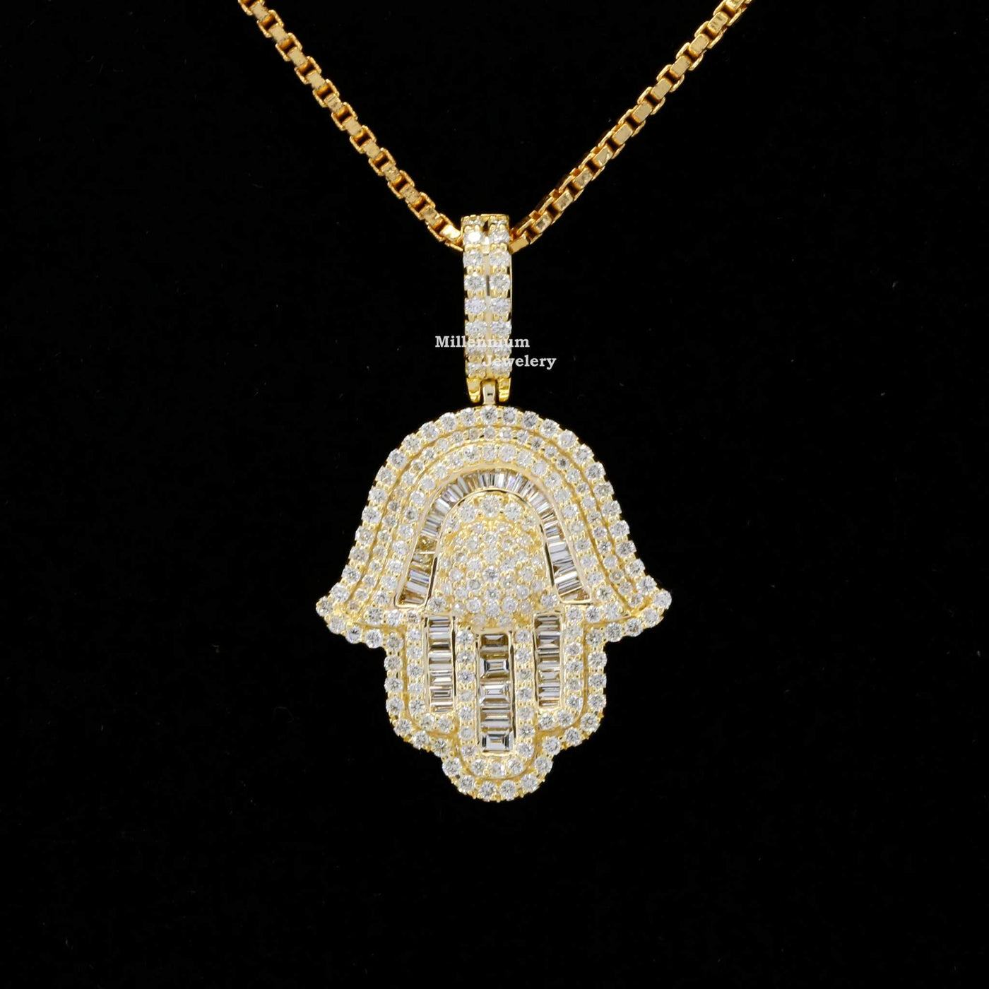 The Hamsa Hand Shape Moissanite Diamond Hip Hop Pendant First