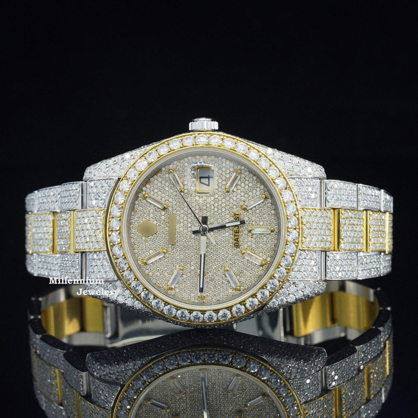 Iced Out Moissanite Watch Diamond Embellished Analog Fully Automatic With Gold Color