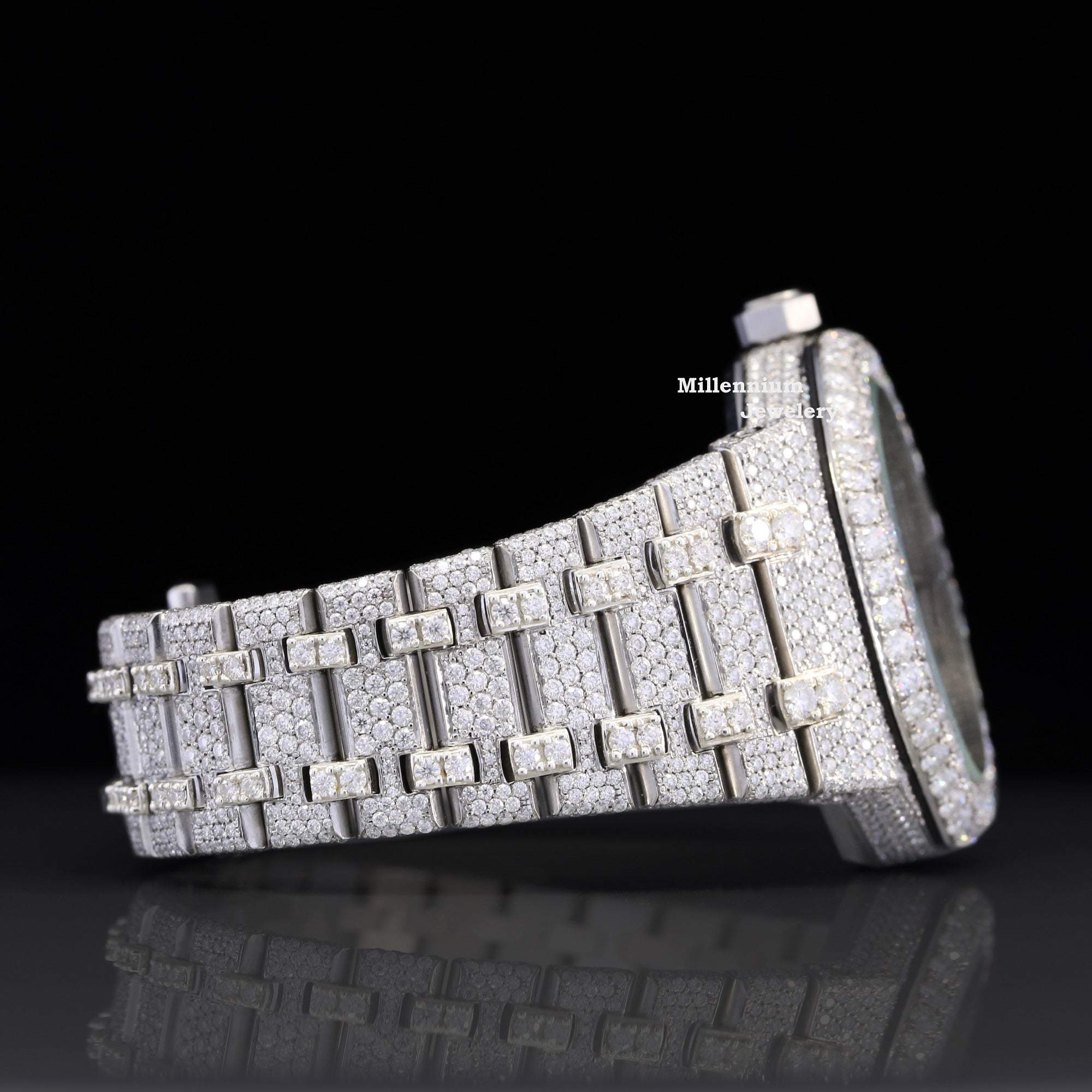 Royal Elegant Fully Iced Out Moissanite Diamond Automatic Wrist Watch For Men Diamond Body