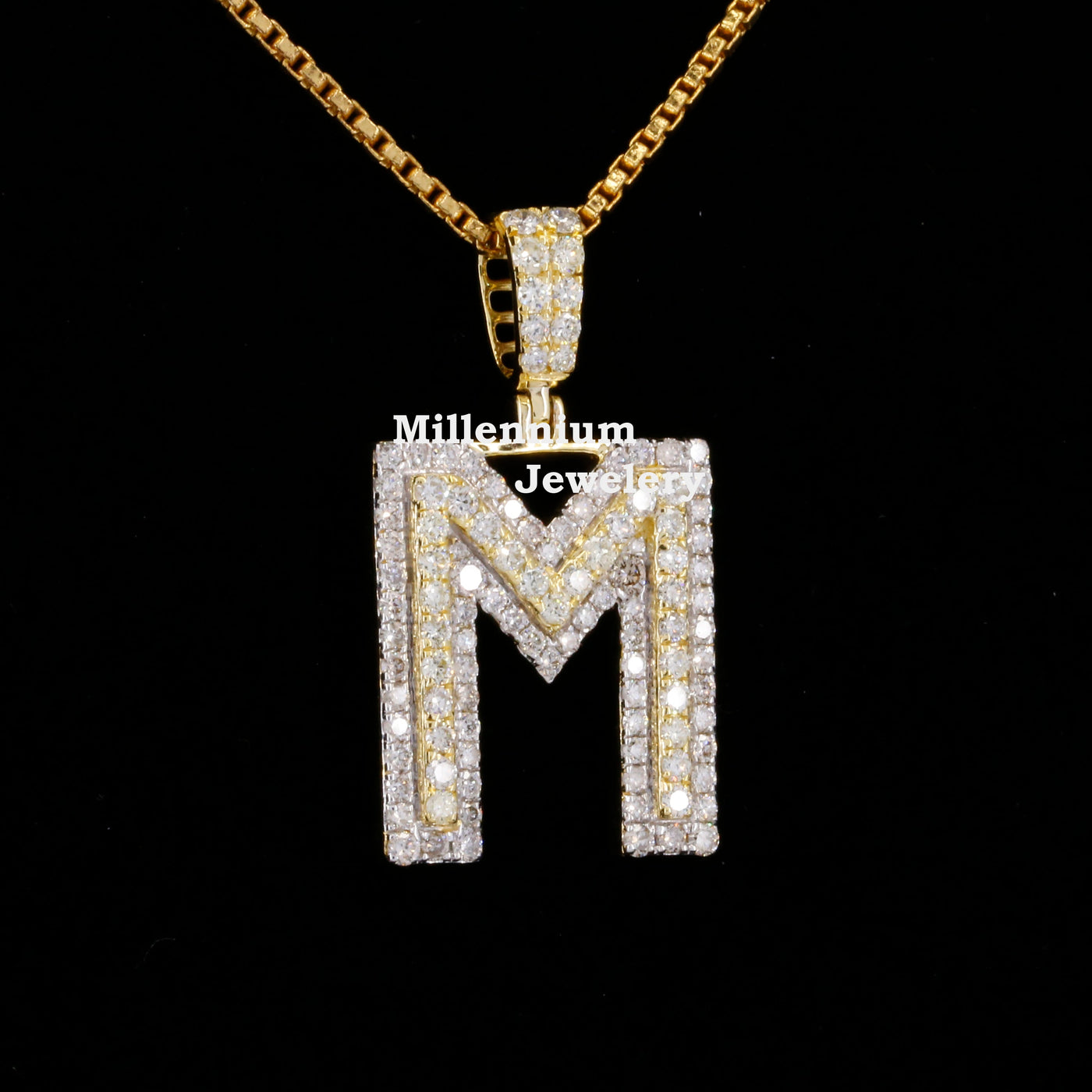 Custom M Marvelous Moissanite Round Shape Diamond Hip Hop Pendant Fifth