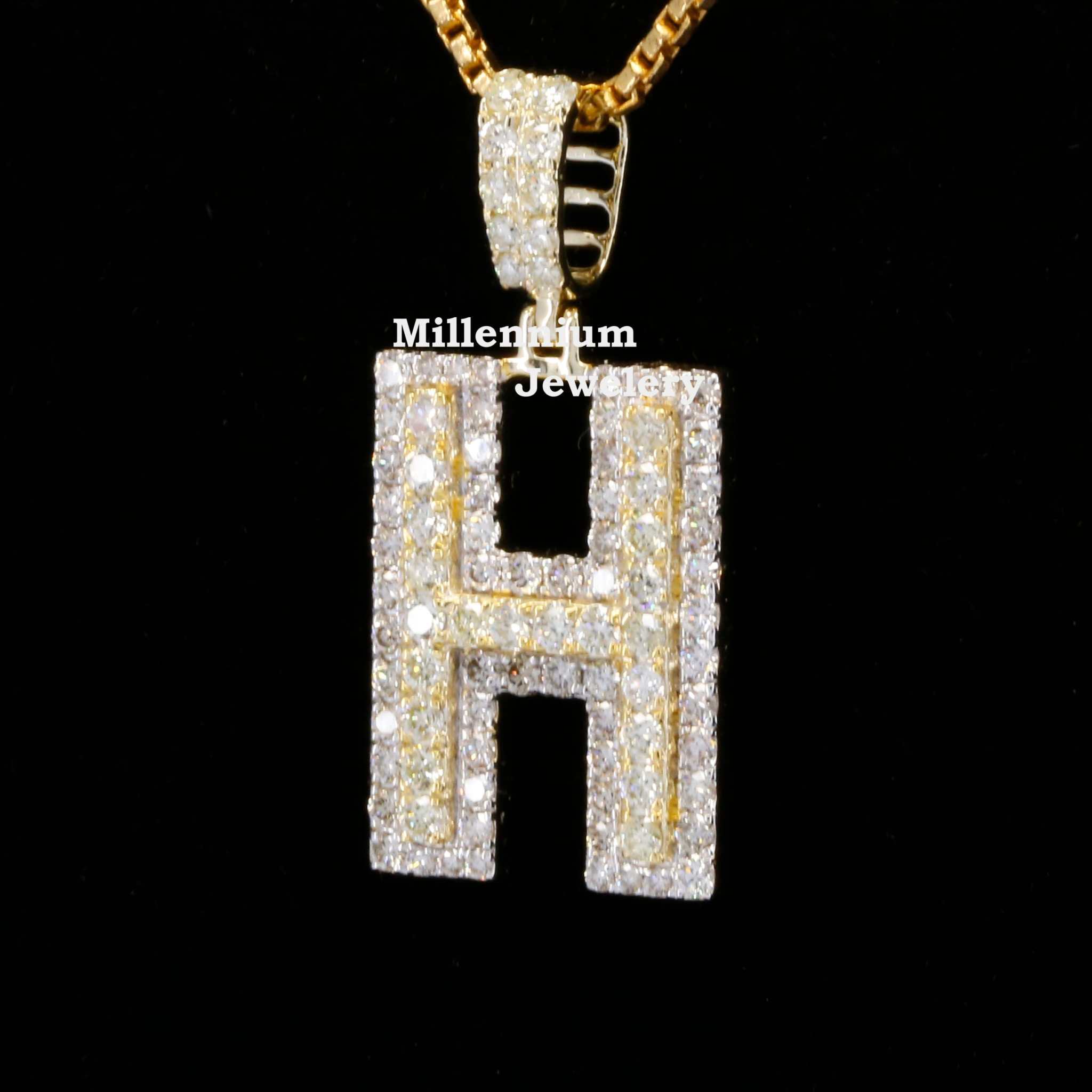 Custom H Initial Moissanite Diamond In Round Shape Hip Hop Pendant Second