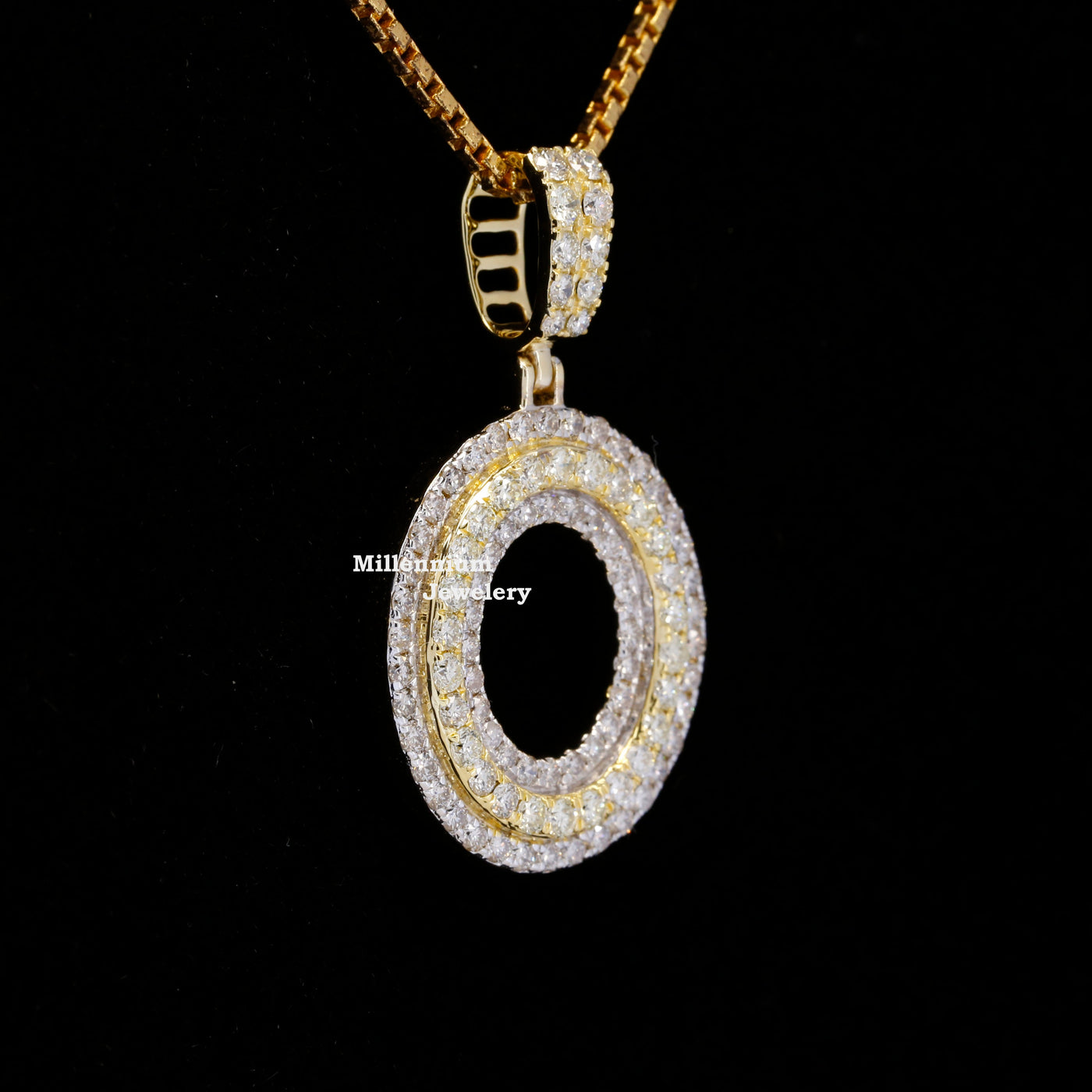 Custom O Impressive Moissanite Round Shape Diamond Hip Hop Pendant Third