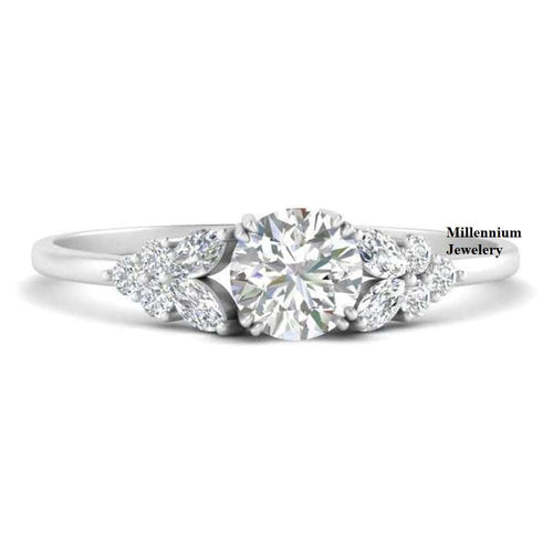 Round Shape Prong Setting Moissanite Diamond Amazing Engagement Ring