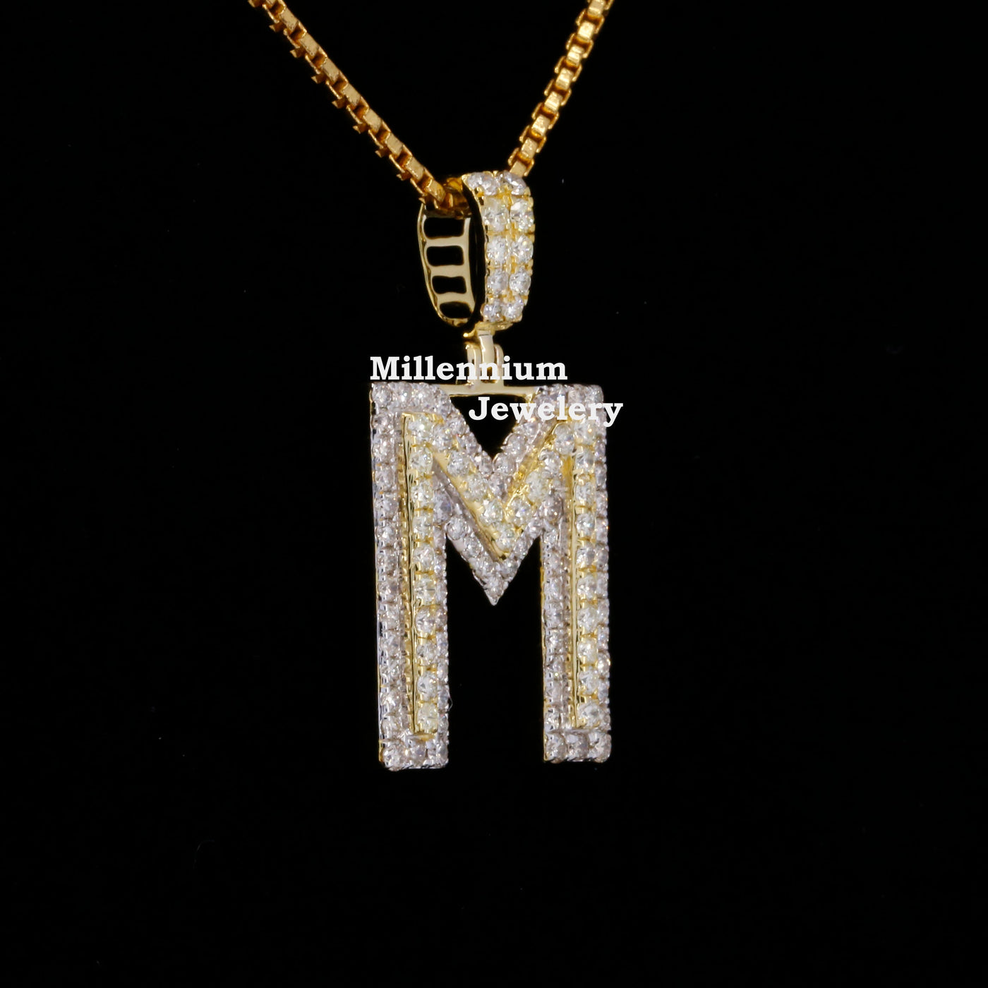 Custom M Marvelous Moissanite Round Shape Diamond Hip Hop Pendant Third