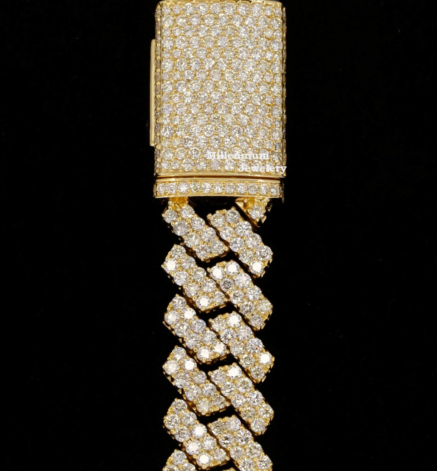 Fabulous Moissanite Round Diamond Cuban Link Bracelets Second