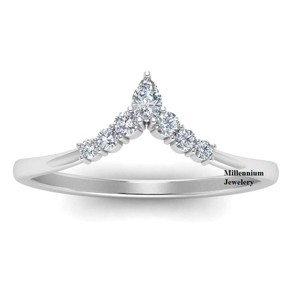 Moissanite 0.80ct Pear Cut Diamond Chevron Awesome Promise Band
