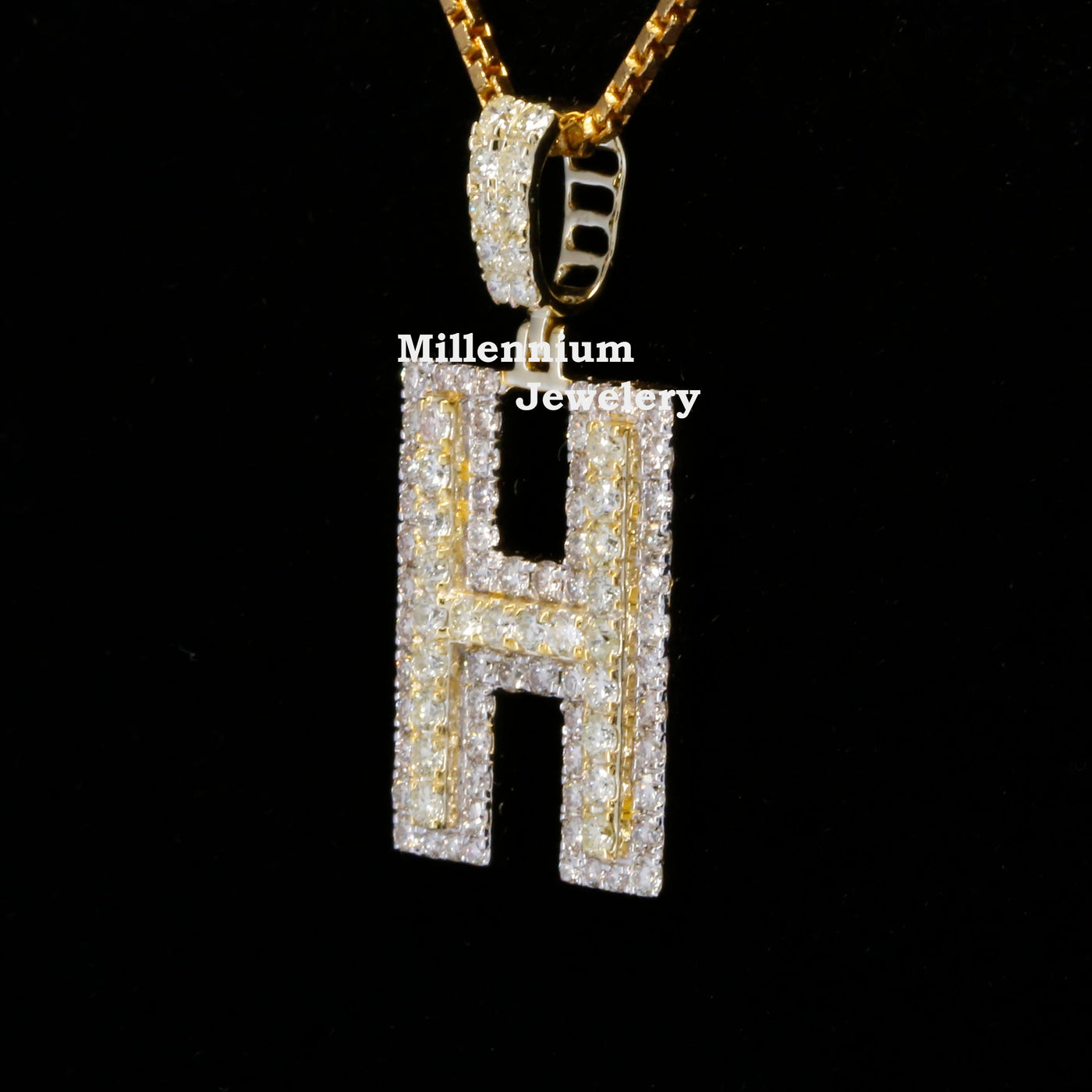 Custom H Initial Moissanite Diamond In Round Shape Hip Hop Pendant Forth