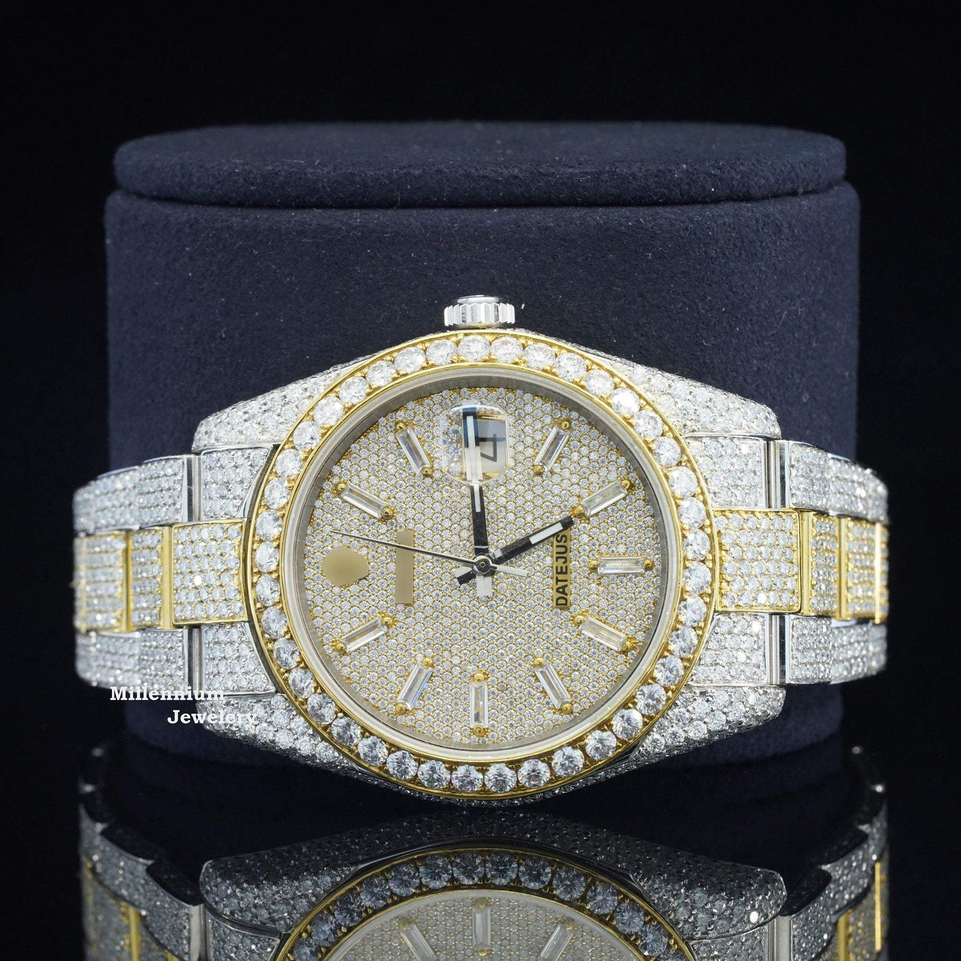 Moissanite Diamond Embellished Analog Fully Automatic Watch With White Gold Color Diamond