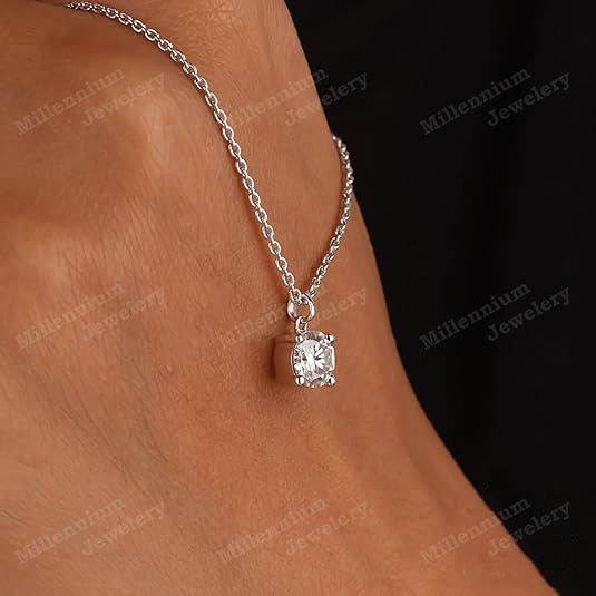 0.75 Carat Moissanite Pendant Necklace 925 Sterling Silver With Full Body Diamond