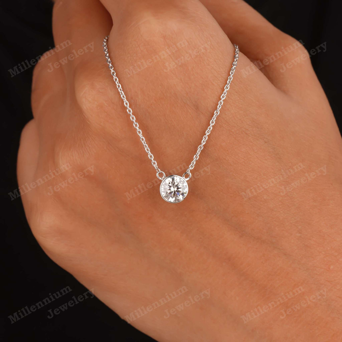 1 Carat Moissanite Diamond Pendant Necklace 925 Silver With Diamond