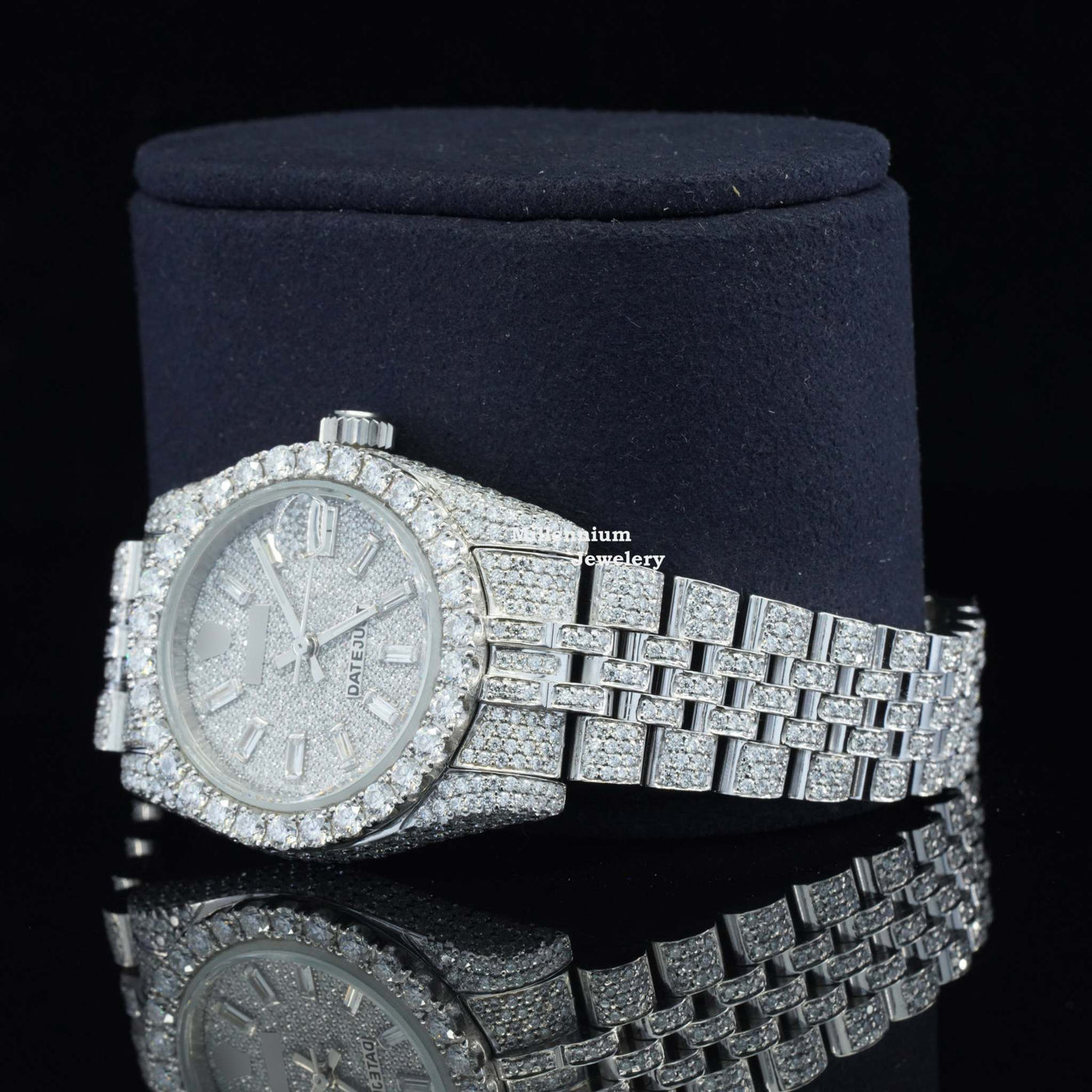 Moissanite Diamond Embellished Analog Fully Automatic Watch Strap