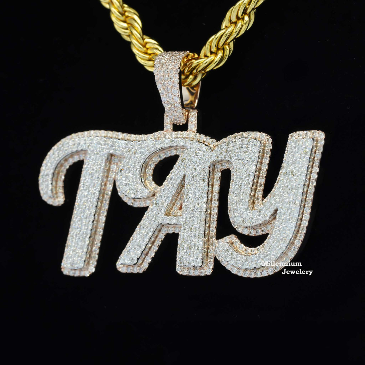 Custom Tay Name Classic Moissanite Diamond Round Shape Hip Hop Pendant Second