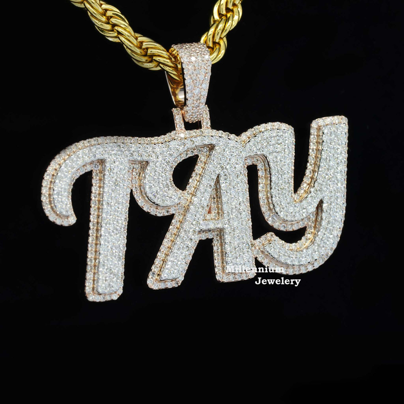 Custom Tay Name Classic Moissanite Diamond Round Shape Hip Hop Pendant Third