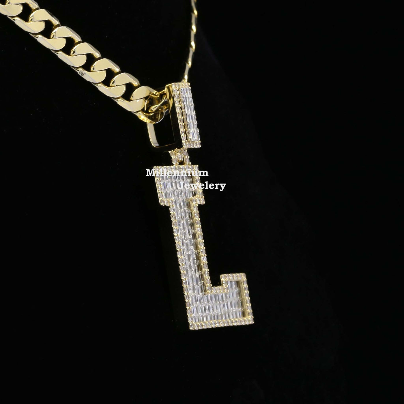 Custom Classic L Initial Moissanite Diamond Iced Out Hip Hop Pendant Forth