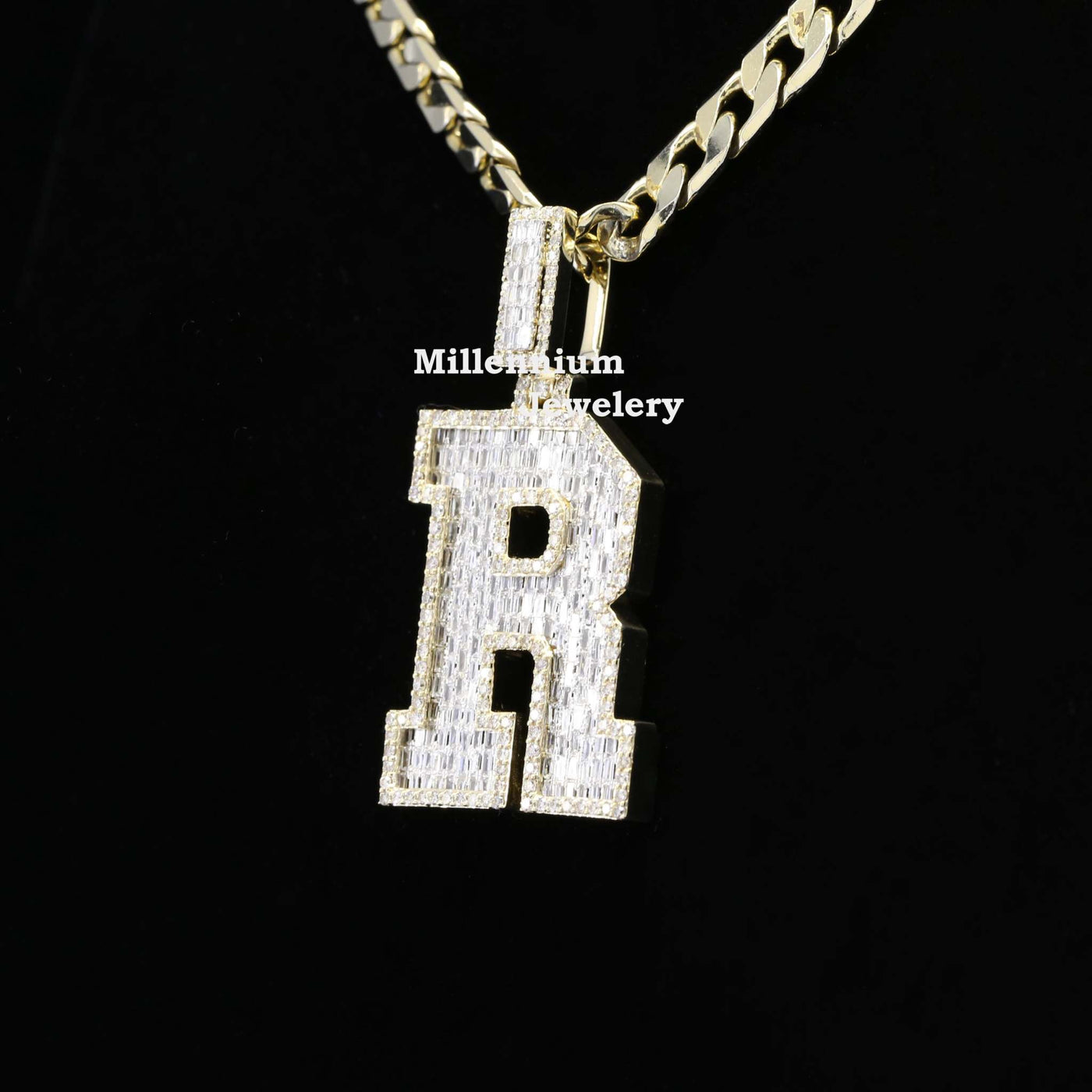 Classic R Initial Moissanite Diamond Iced Out Hip Hop Style Pendant Forth