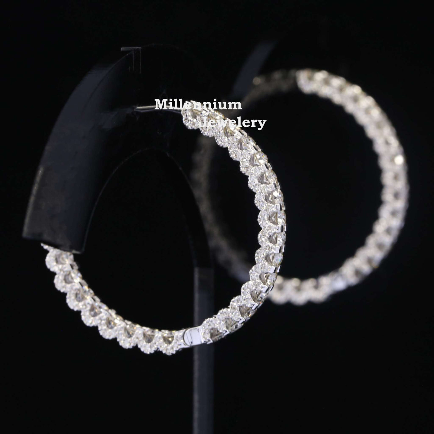 Circle Shape Hip Hop Style Diamond Embellished Earring Third