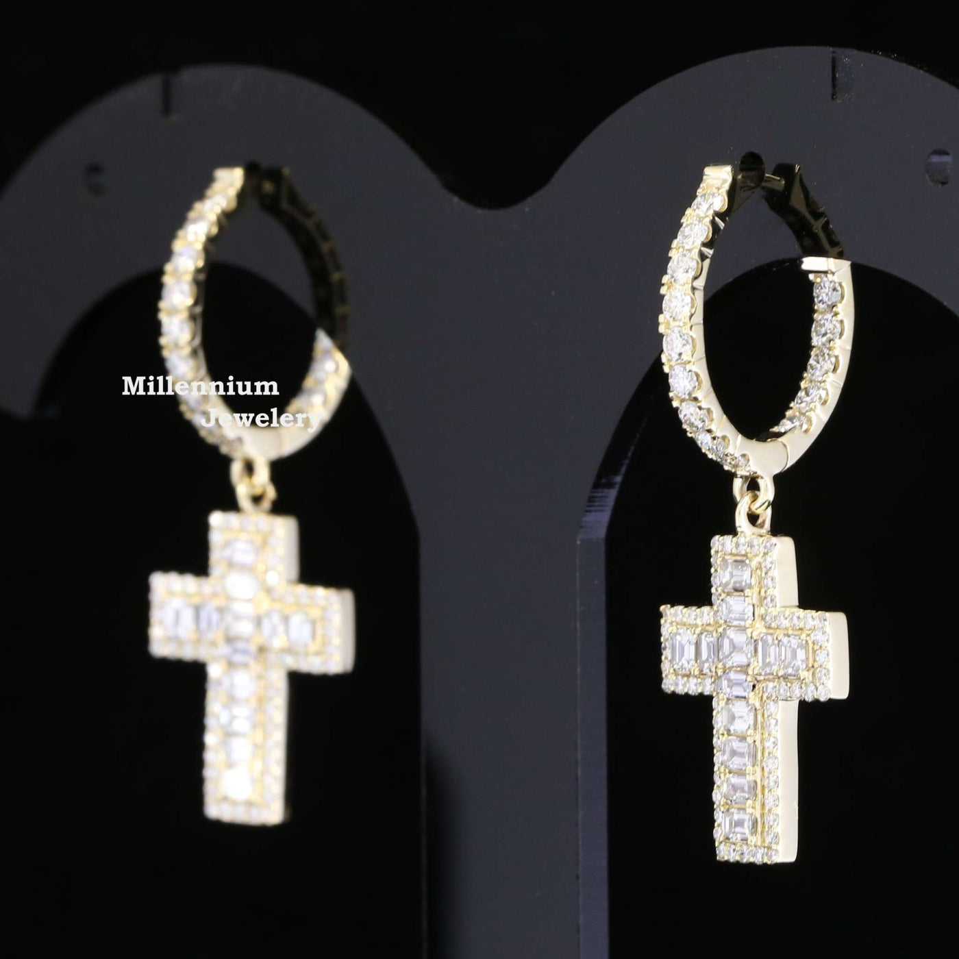 Religious Huggie Hoop Moissanite Diamond Hip Hop Style Earring White Third