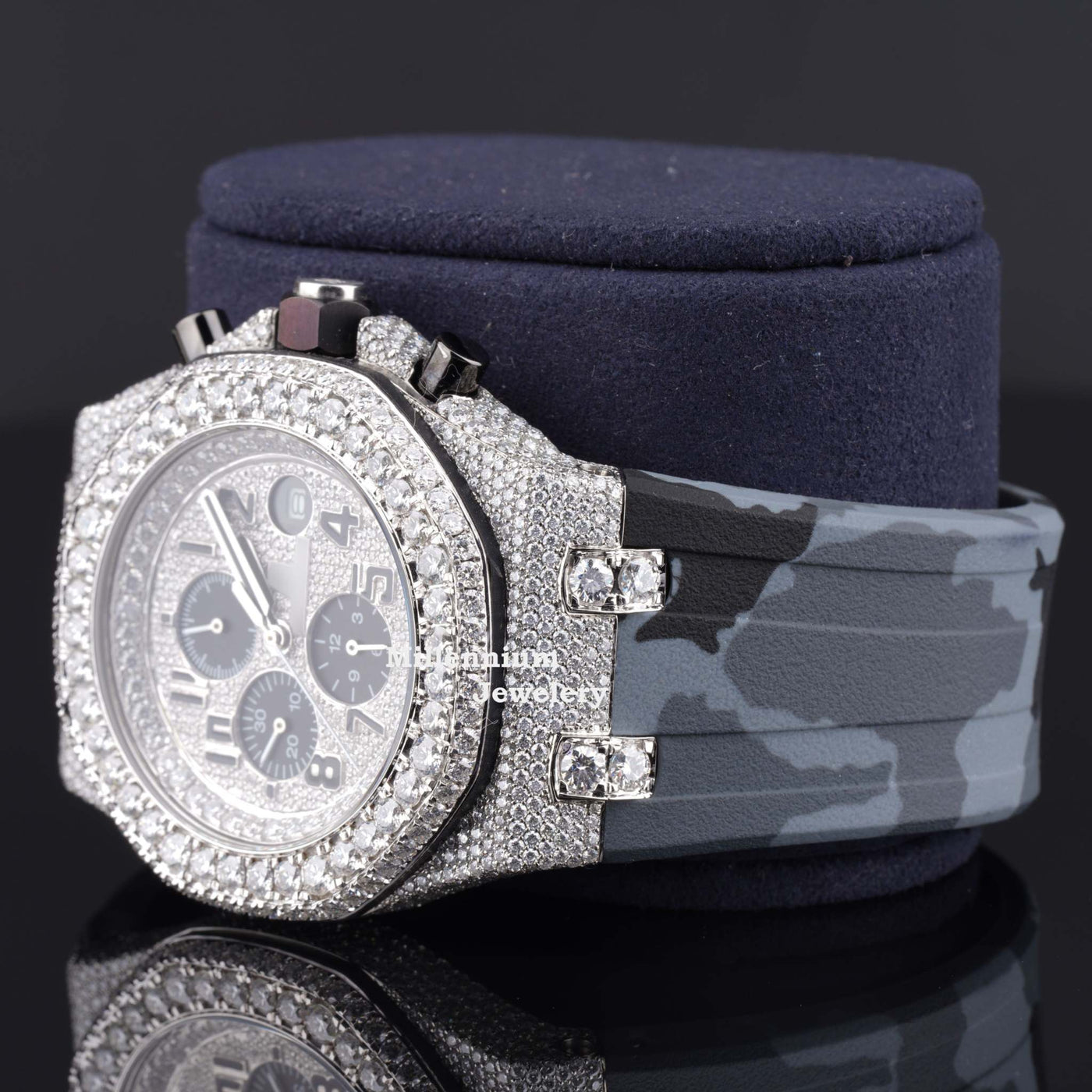 Automatic Moissanite Diamond Watch With Sapphire Crystal Glass Third