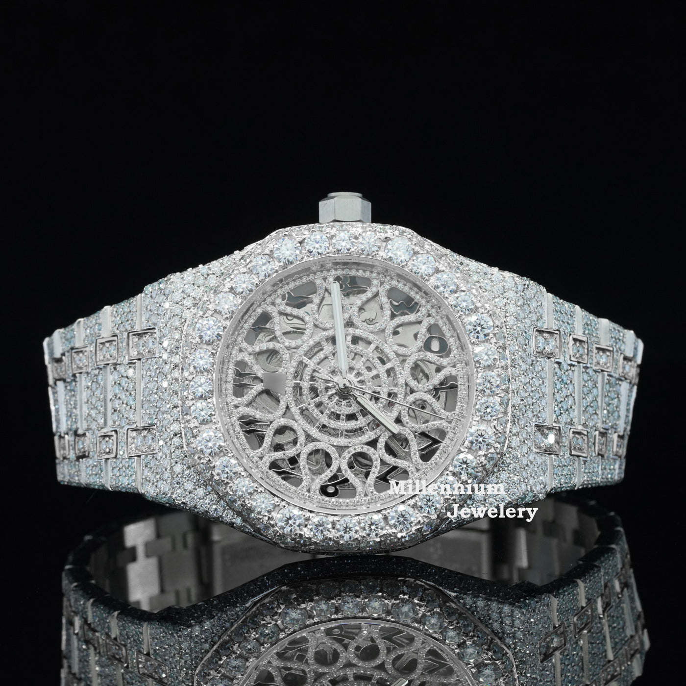 Unique Fully Iced Out Automatic Antique Limited Edition Watch White