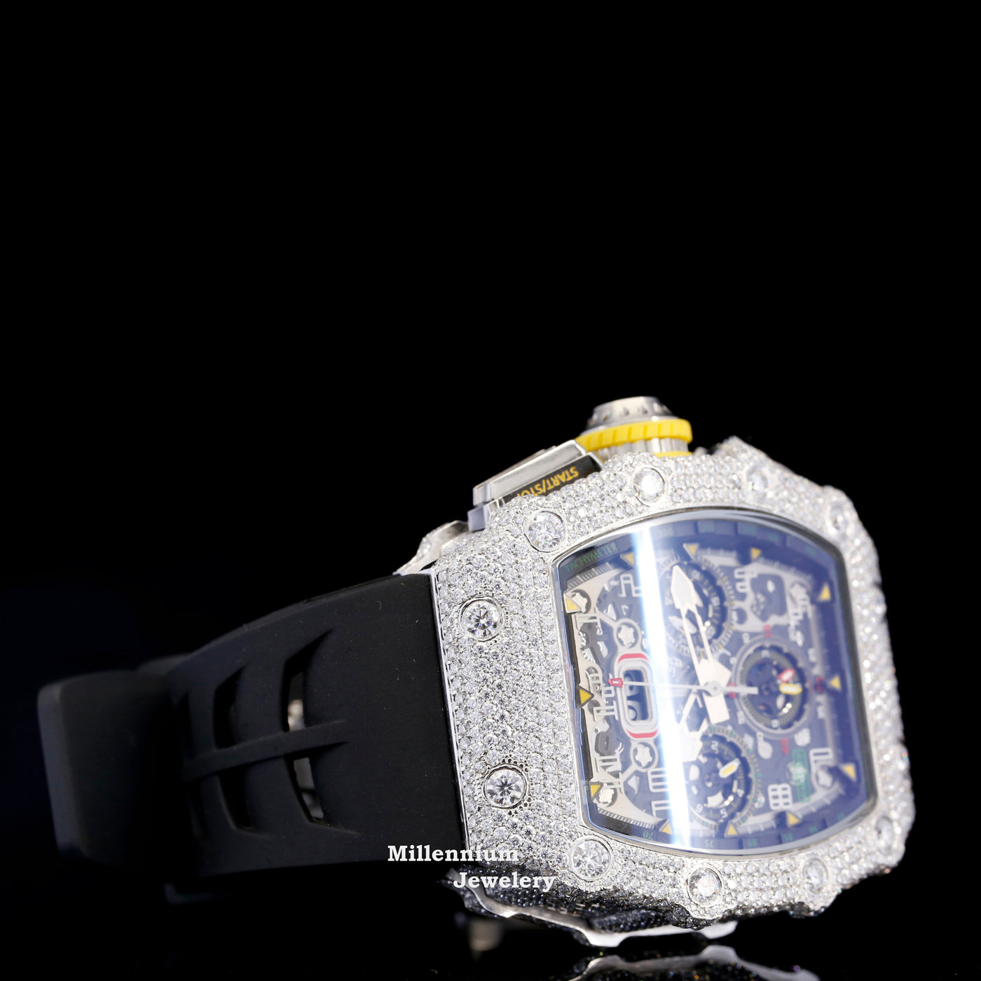 Asthetic Iced Out Black Color Belt Automatic Moissanite Watch Fifth