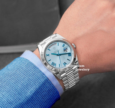 luxurious Classics Ice Blue Dial Automatic Moissanite Watch Forth