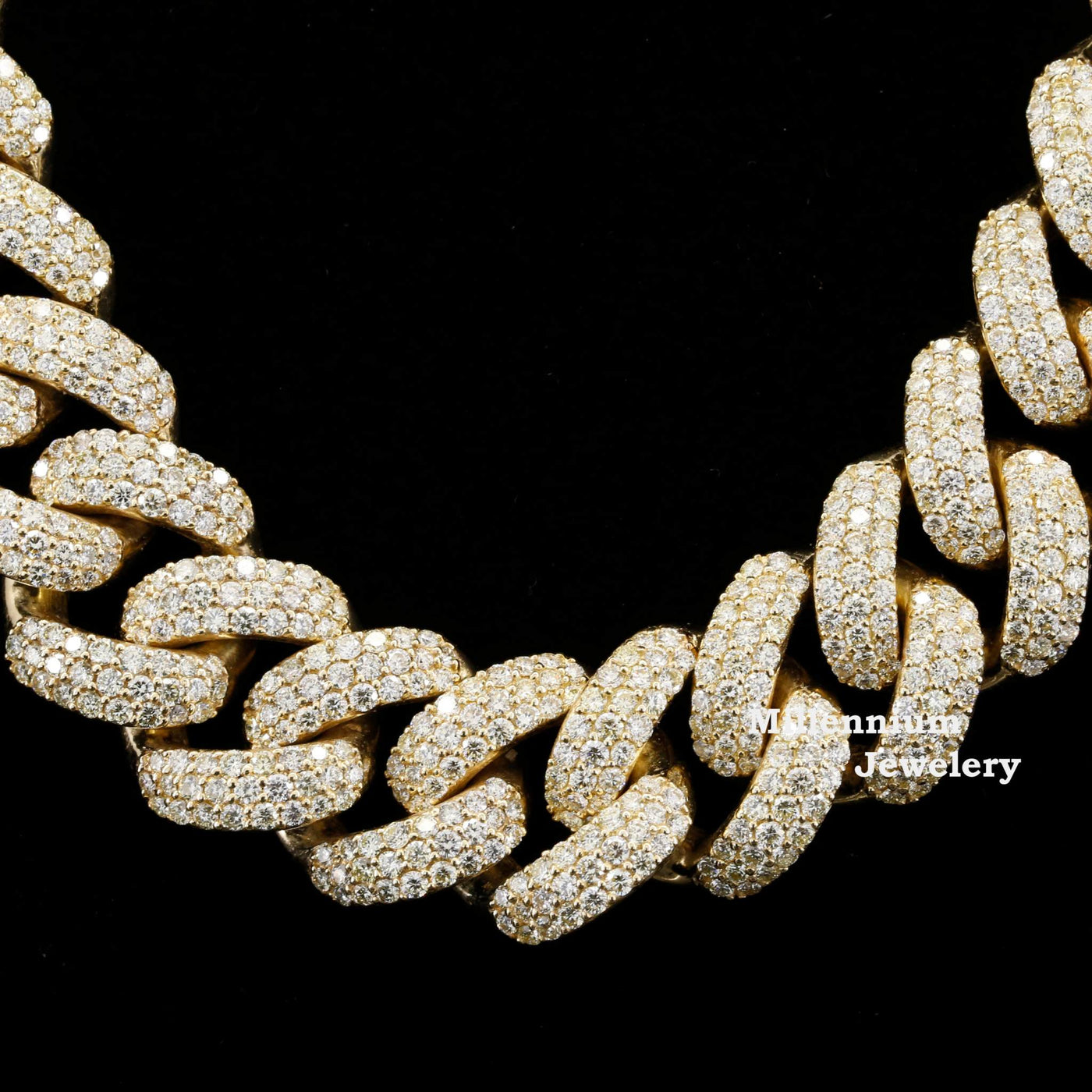 Gold Elegant Mens Cuban Link Chain Studded With Moissanite Diamond With Heavy