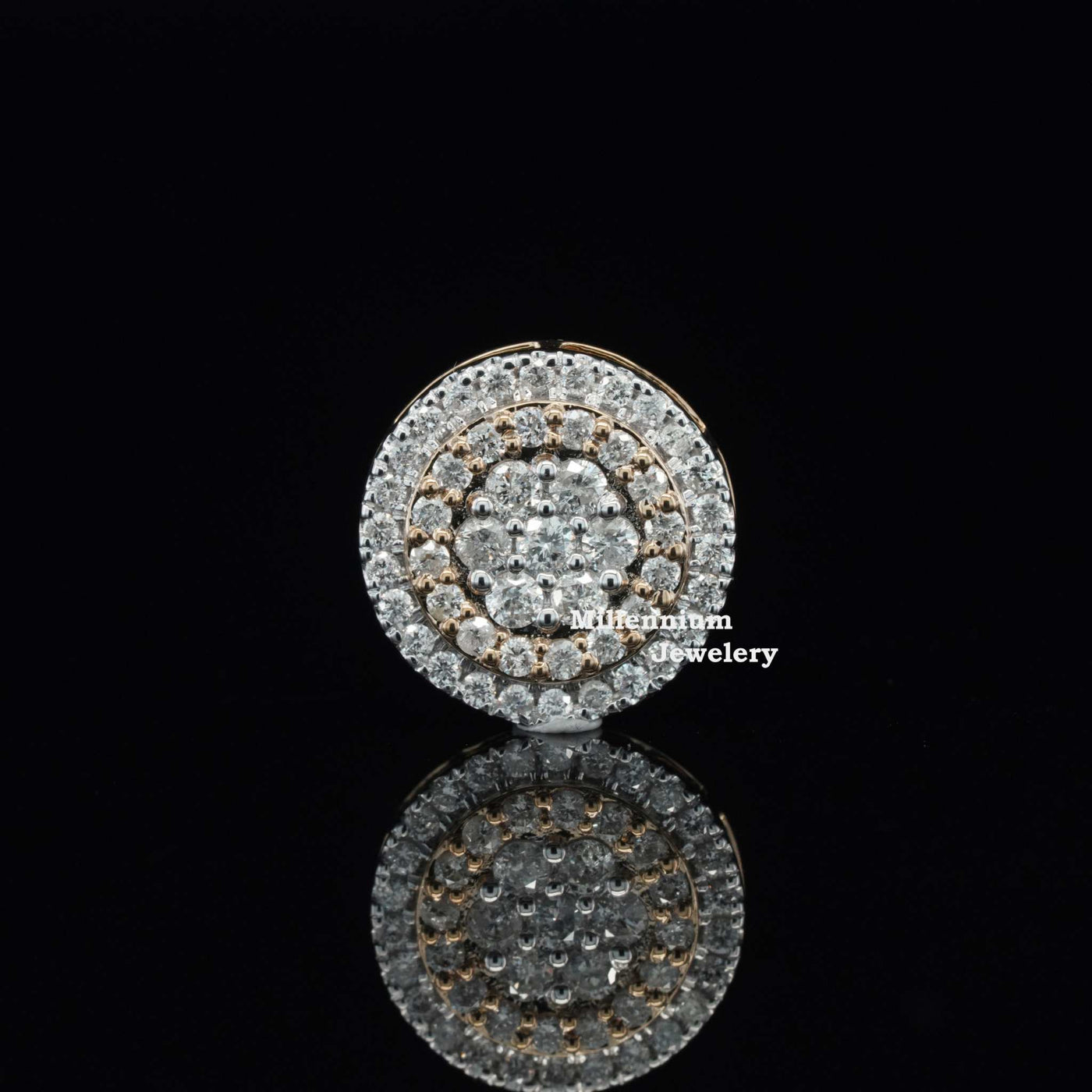 Stylish Flower Screw Moissanite Diamond Hip Hop Style Unisex Earring Forth