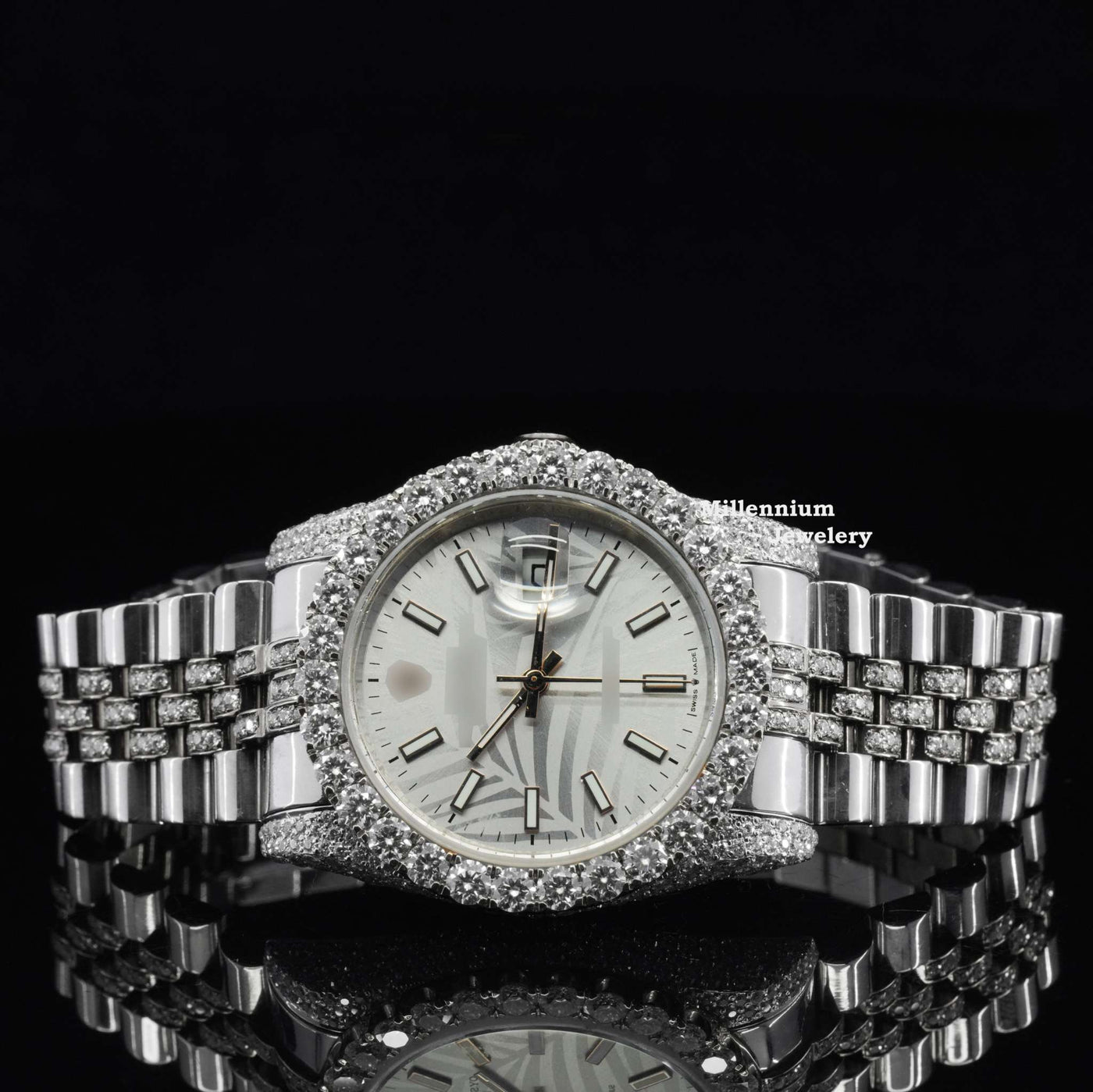 Exquisite Iced Out And Automatic Moissanite Diamond Watch With White Gold Color