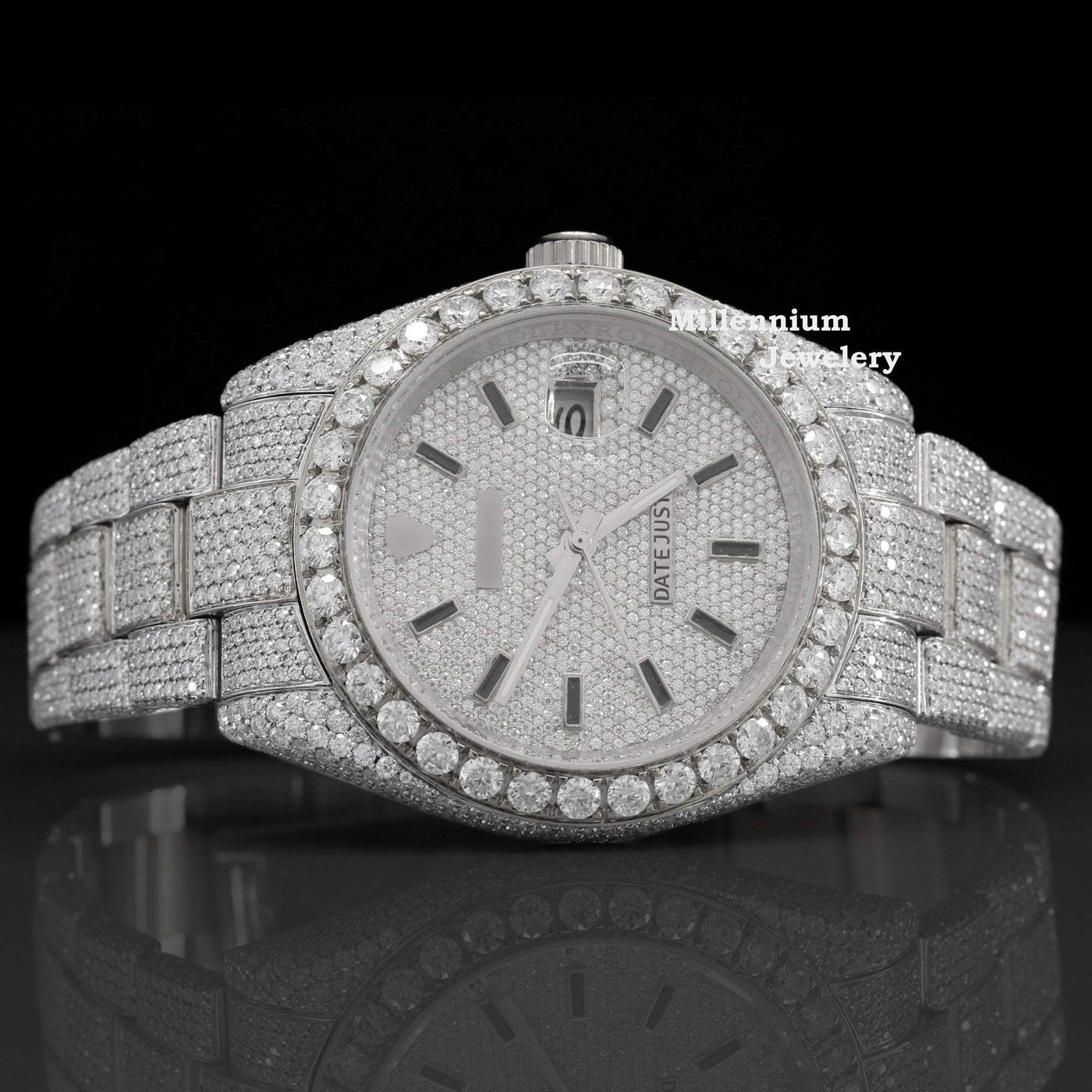 Classic Fully Iced Out Moissanite Diamond Automatic Watch with White Gold Color