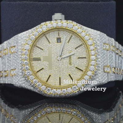 Round Dial Automatic Date Window Moissanite Diamond Watch Video